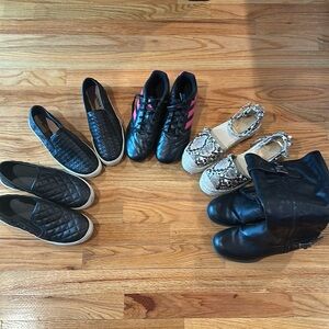Women’s Shoe Bundle ( 6-7)